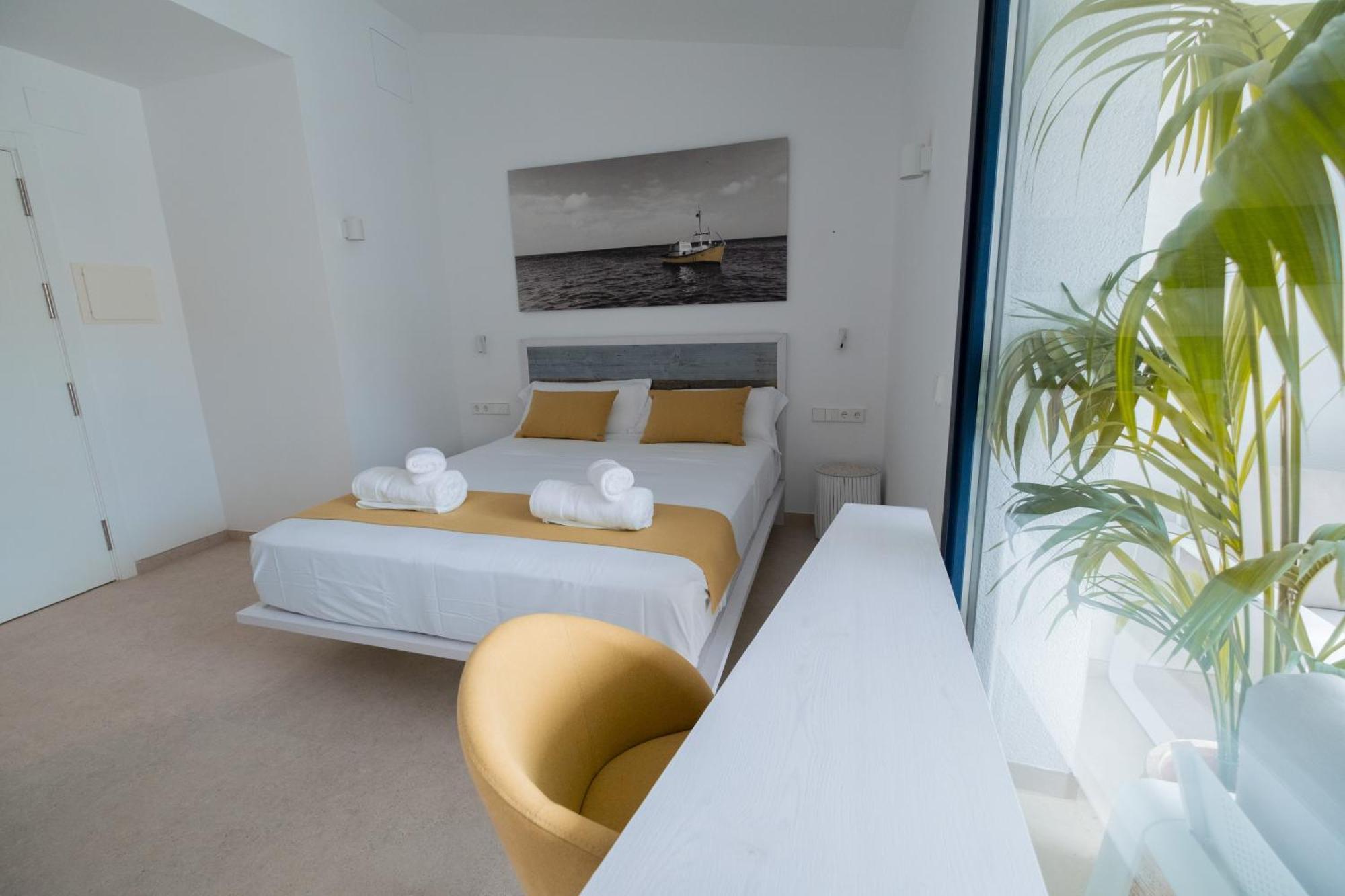 Hotel Boutique Es Blau Cadaqués Exteriör bild