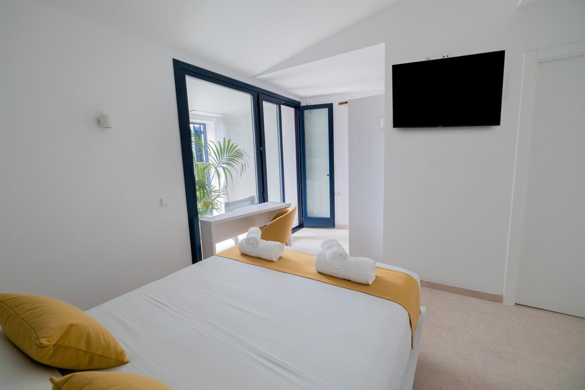 Hotel Boutique Es Blau Cadaqués Exteriör bild