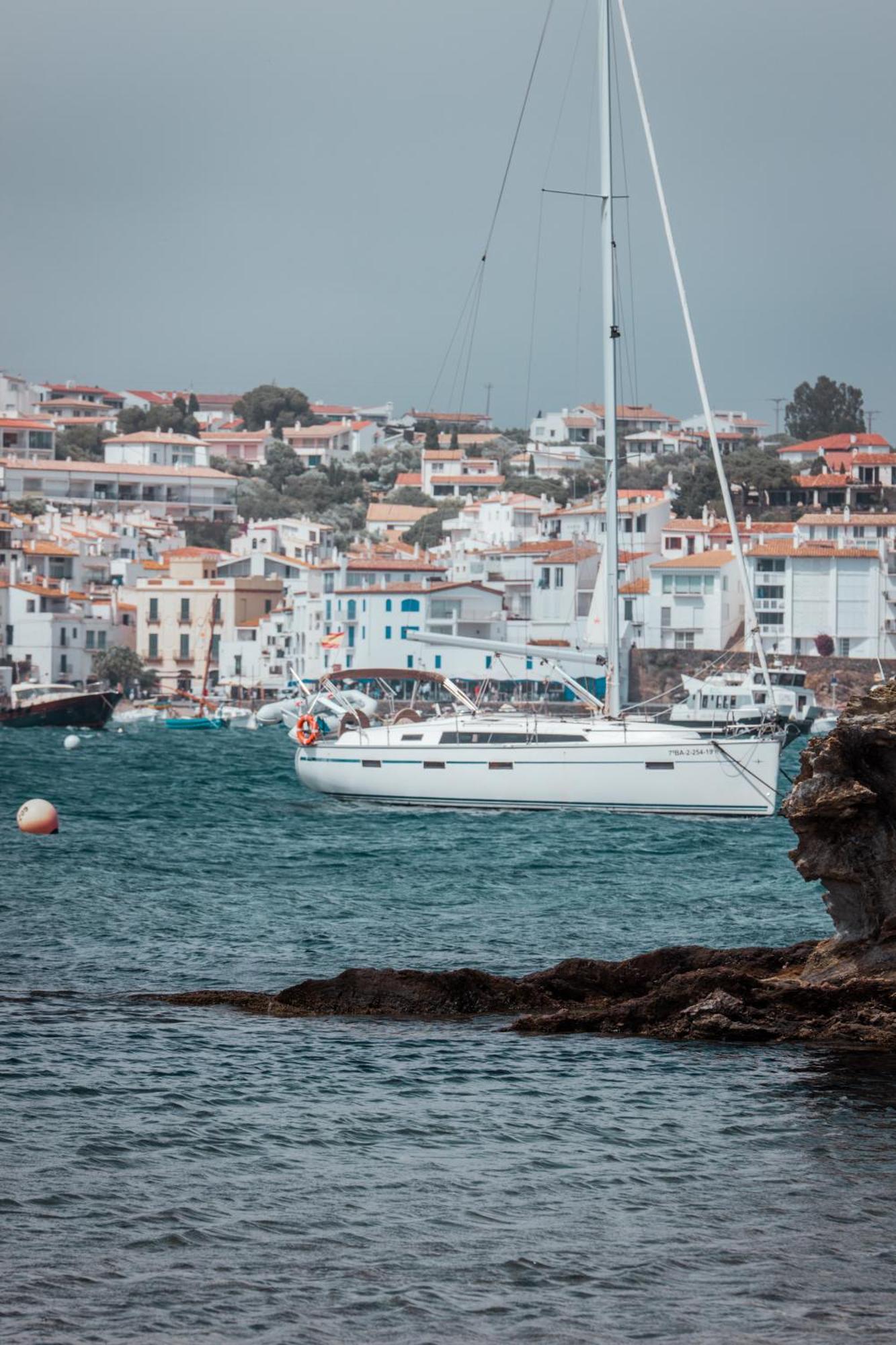 Hotel Boutique Es Blau Cadaqués Exteriör bild