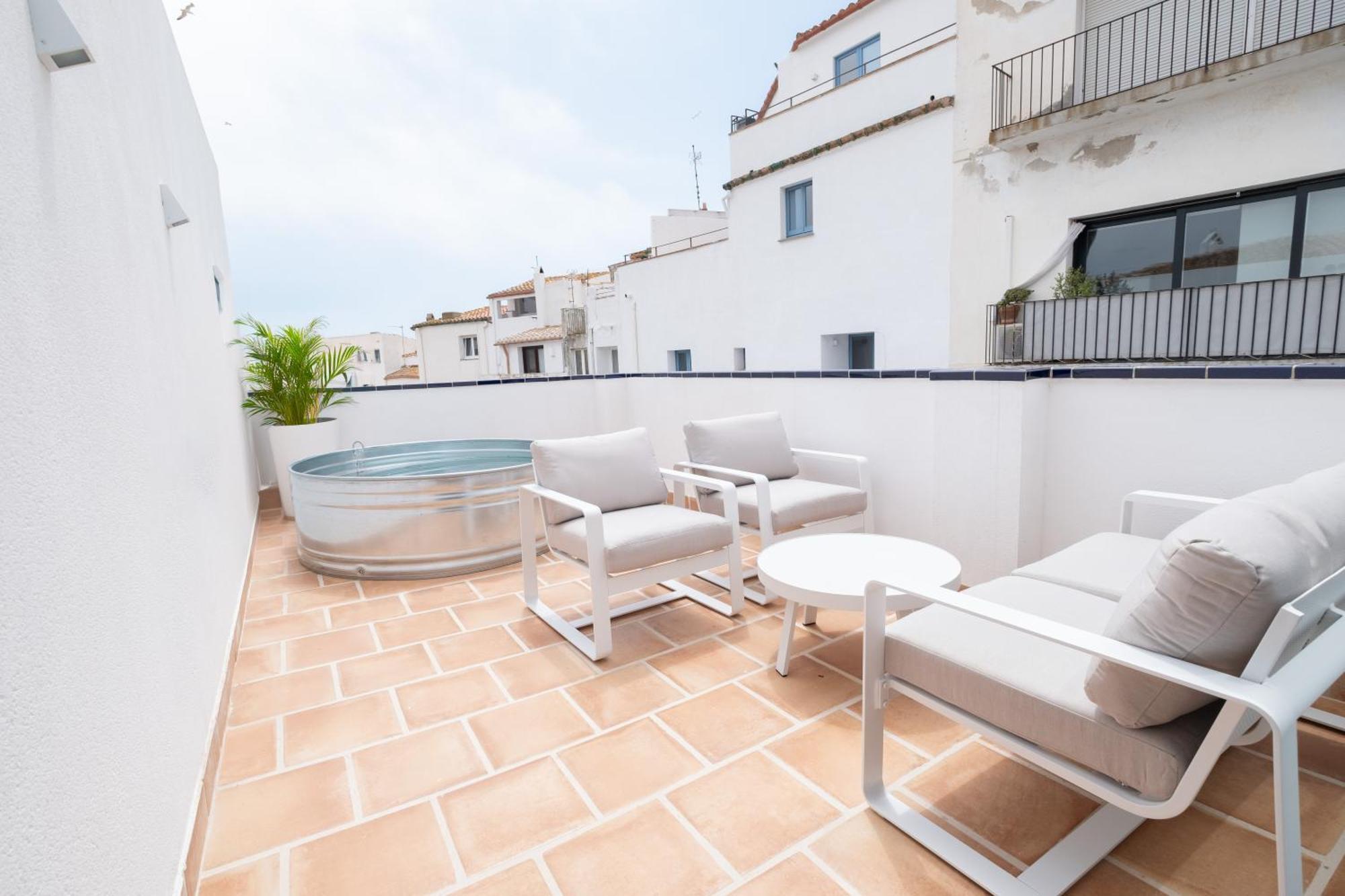 Hotel Boutique Es Blau Cadaqués Exteriör bild